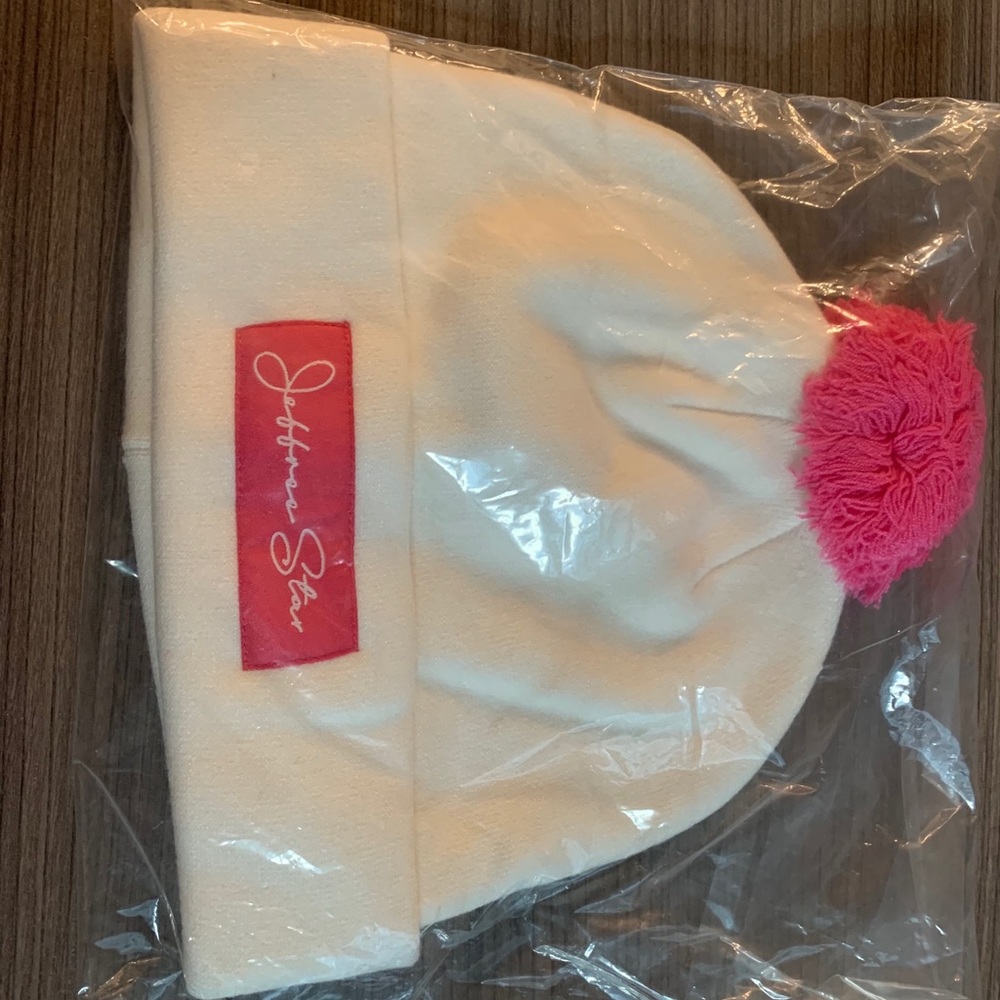 Exclusive Jeffeee Star Winter 2020 Beanie